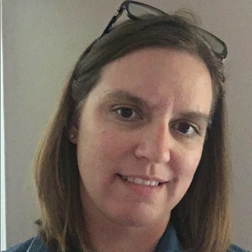 Meet your Posher, Alisha